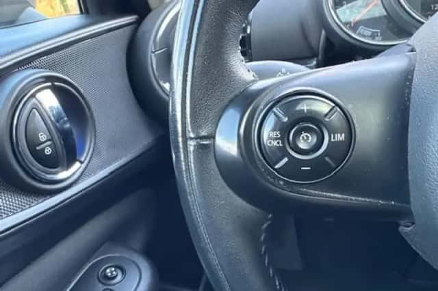 MINI Clubman (2018) thumbnail 19