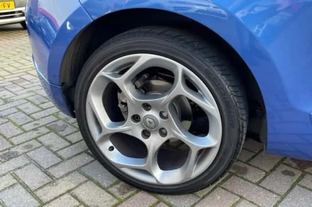 Renault Mégane (2012) thumbnail 16