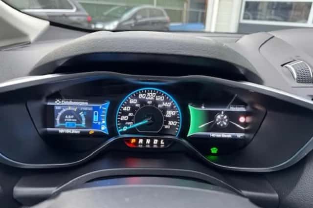 Ford C-Max (2015) thumbnail 10
