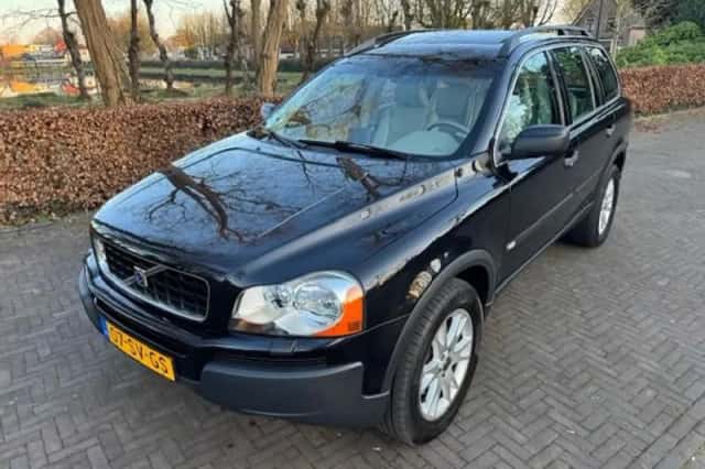 Volvo XC90 (2006) thumbnail 1