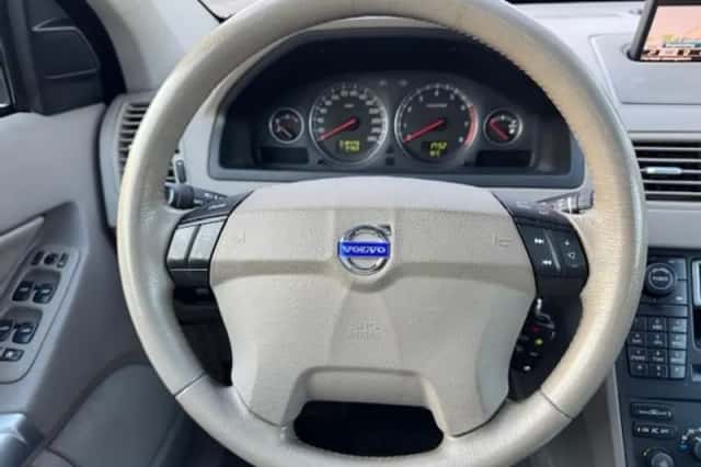 Volvo XC90 (2006) thumbnail 10