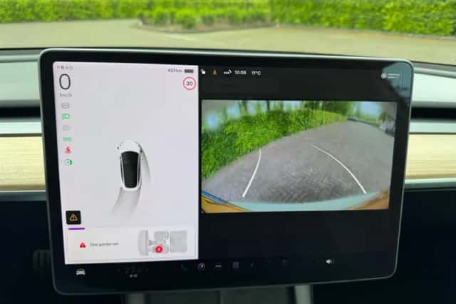 Tesla Model 3 (2020) thumbnail 13