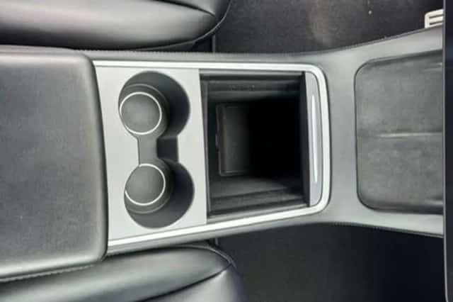 Tesla Model 3 (2020) thumbnail 20