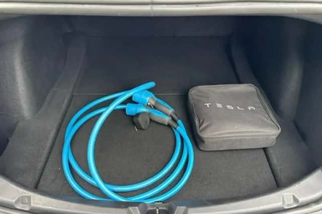 Tesla Model 3 (2020) thumbnail 23