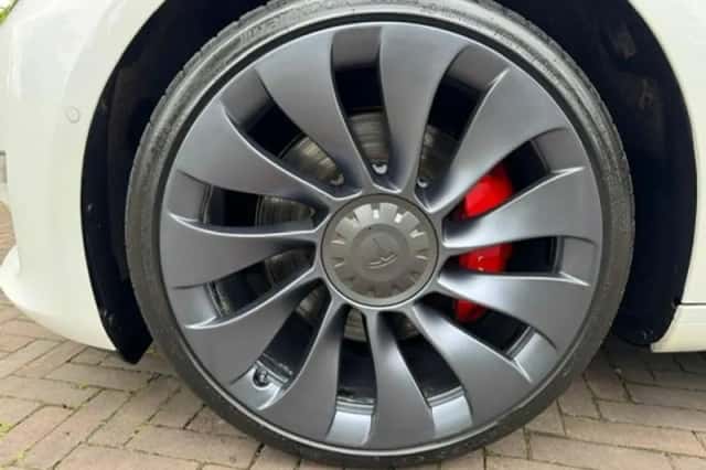 Tesla Model 3 (2020) thumbnail 28