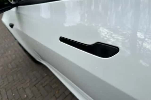 Tesla Model 3 (2020) thumbnail 30