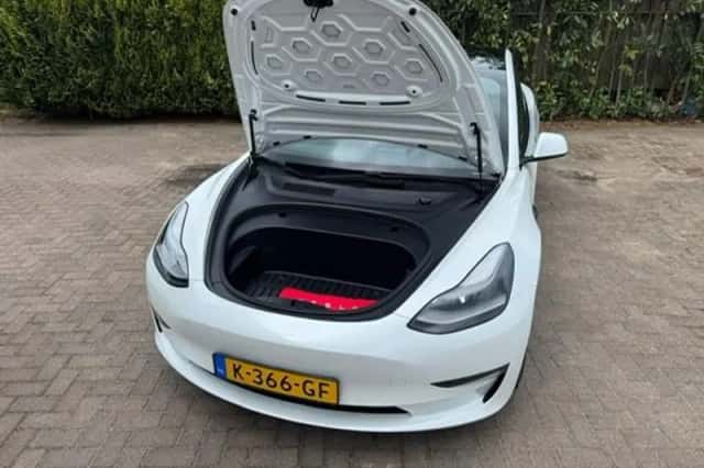 Tesla Model 3 (2020) thumbnail 33