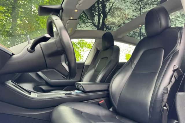 Tesla Model 3 (2020) thumbnail 7