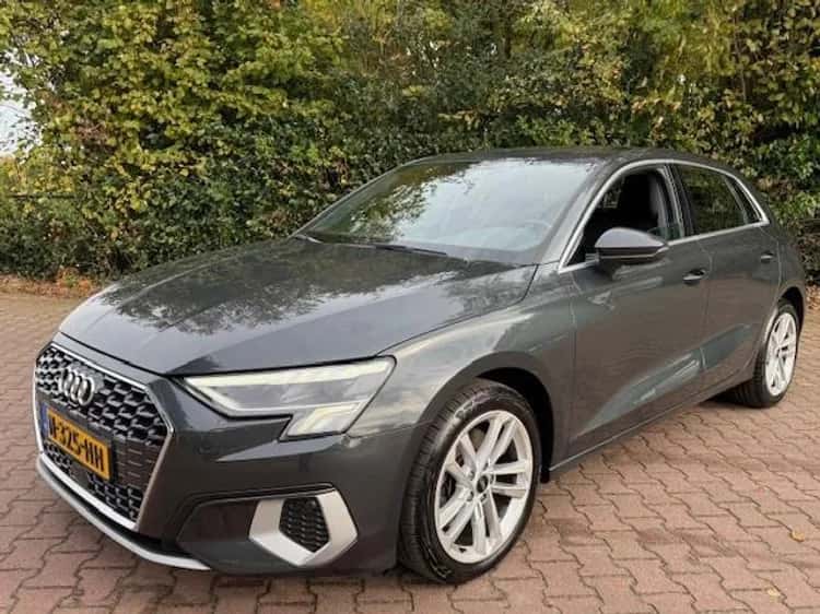 Audi A3 (2021) — foto 1
