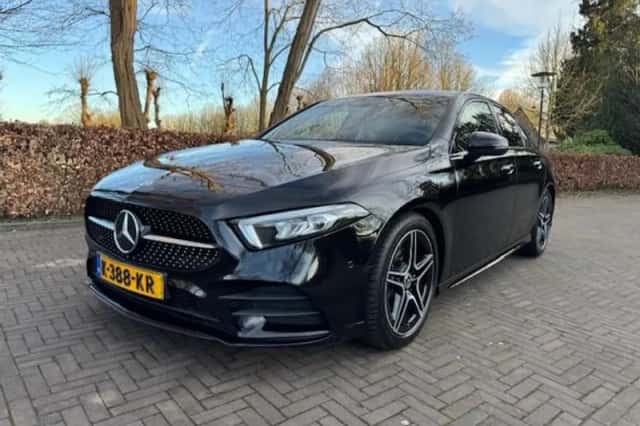 Mercedes-Benz A-Klasse (2021) thumbnail 1
