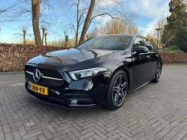 Mercedes-Benz A-Klasse (2021) — foto 1