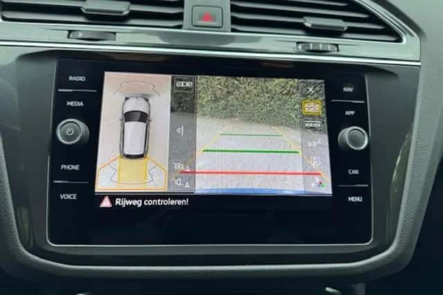 Volkswagen Tiguan (2021) thumbnail 14