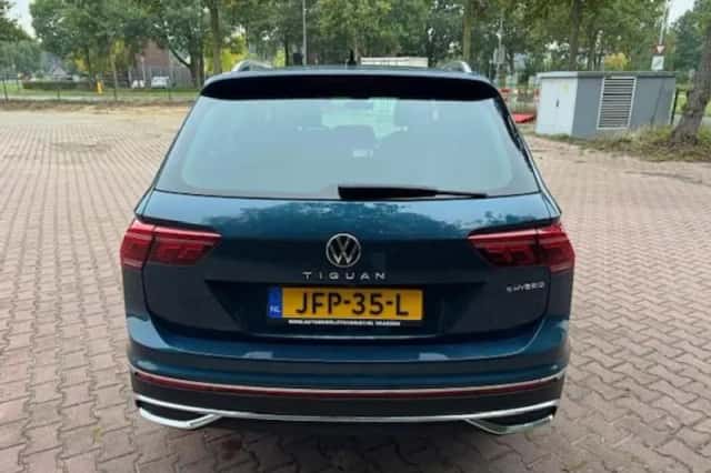Volkswagen Tiguan (2021) thumbnail 24