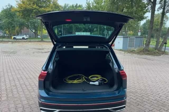 Volkswagen Tiguan (2021) thumbnail 25