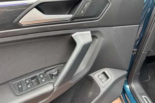 Volkswagen Tiguan (2021) thumbnail 8