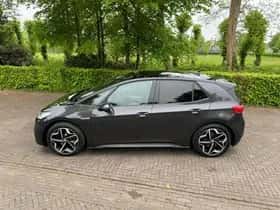 Volkswagen ID.3 (2021) thumbnail 3