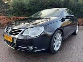 Volkswagen Eos (2010) thumbnail 2
