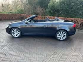 Volkswagen Eos (2010) thumbnail 3