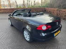 Volkswagen Eos (2010) thumbnail 4