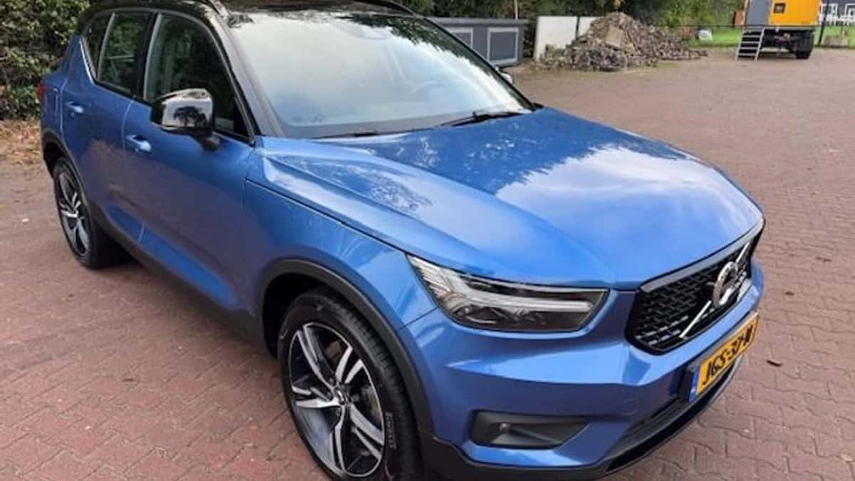 Volvo XC40 (2020) — foto 1