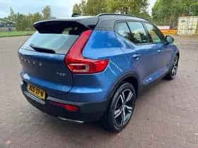 Volvo XC40 (2020) thumbnail 22