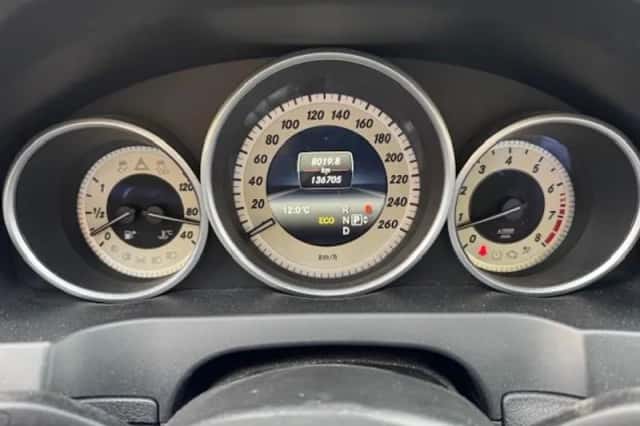 Mercedes-Benz E-Klasse (2015) thumbnail 13