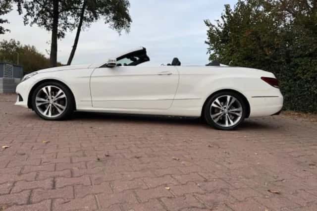 Mercedes-Benz E-Klasse (2015) thumbnail 4
