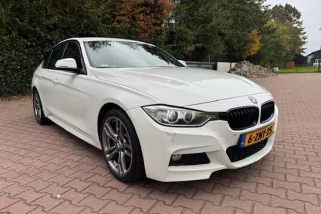 BMW 3-Serie (2015) thumbnail 1