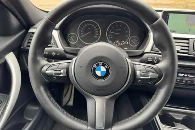 BMW 3-Serie (2015) thumbnail 11