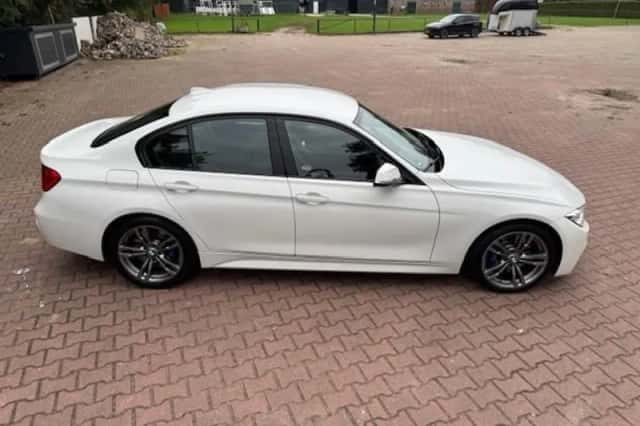 BMW 3-Serie (2015) thumbnail 24