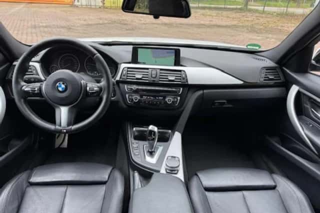 BMW 3-Serie (2015) thumbnail 9