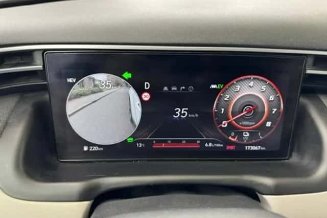 Hyundai Tucson (2022) thumbnail 31