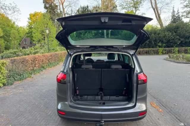 Opel Zafira (2012) thumbnail 19