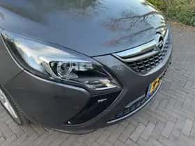 Opel Zafira (2012) thumbnail 25