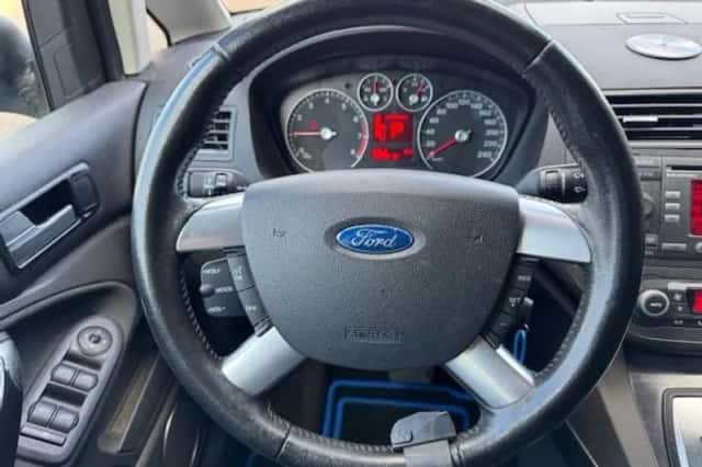 Ford C-Max (2007) thumbnail 10