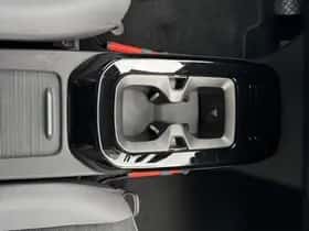 Volkswagen ID.4 (2021) thumbnail 12