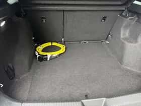 Volkswagen ID.4 (2021) thumbnail 24