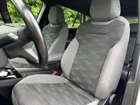Volkswagen ID.4 (2021) thumbnail 7