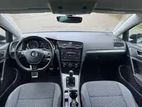 Volkswagen Golf (2019) thumbnail 9