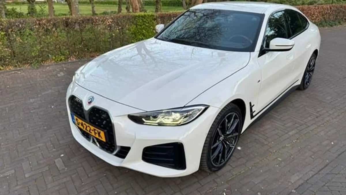 BMW i4 — foto 1