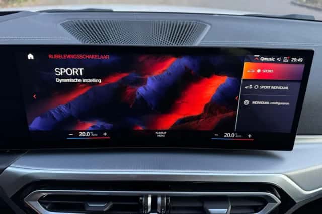 BMW i4 (2022) thumbnail 14