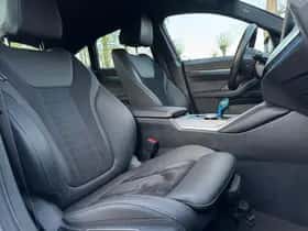 BMW i4 thumbnail 21