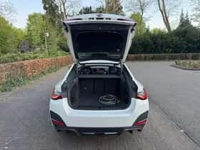 BMW i4 thumbnail 22