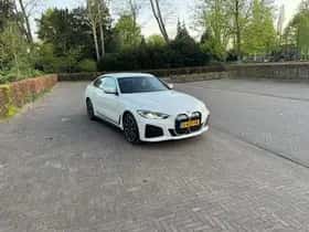 BMW i4 thumbnail 27
