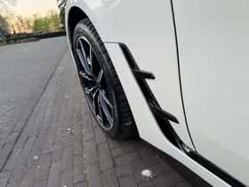 BMW i4 thumbnail 32
