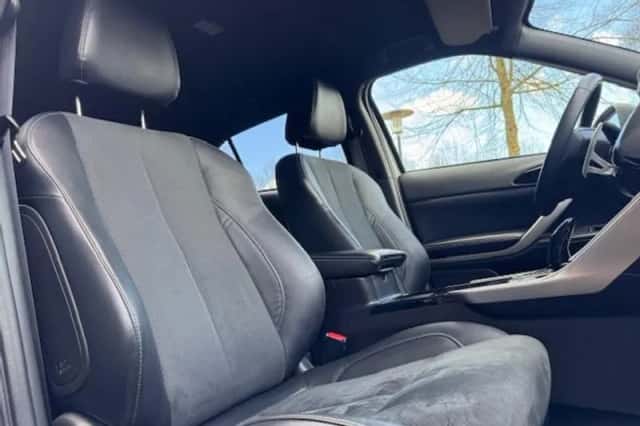 Mitsubishi Eclipse Cross (2022) thumbnail 19