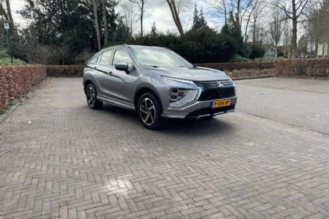 Mitsubishi Eclipse Cross (2022) thumbnail 25