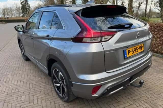 Mitsubishi Eclipse Cross (2022) thumbnail 4