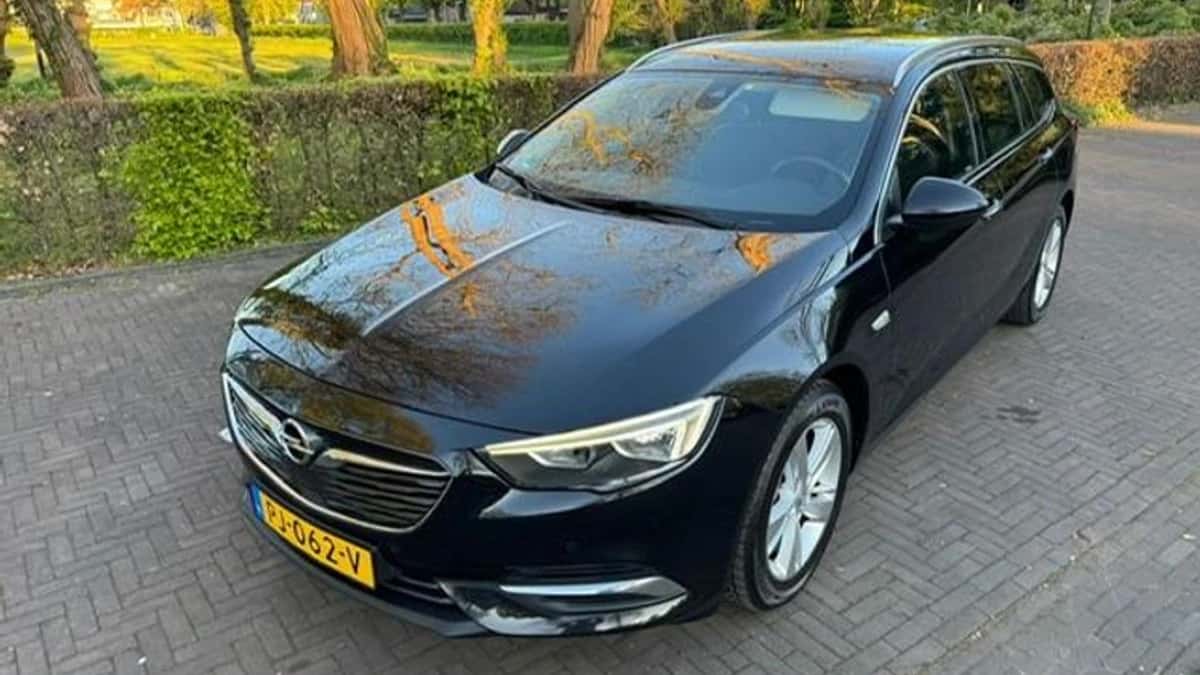 Opel Insignia (2017) — foto 1