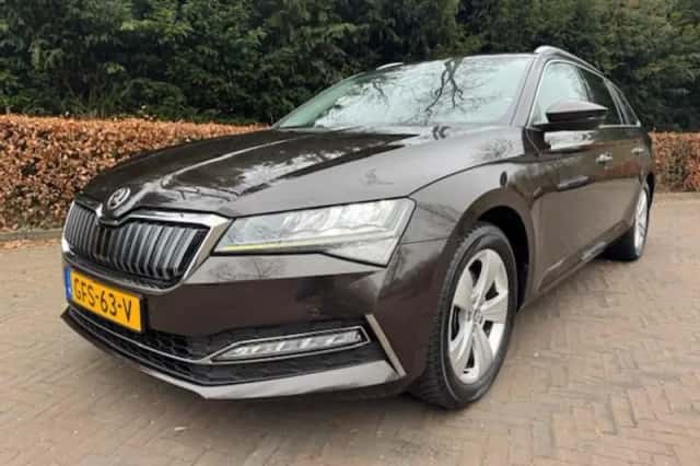 Škoda Superb (2020) thumbnail 1